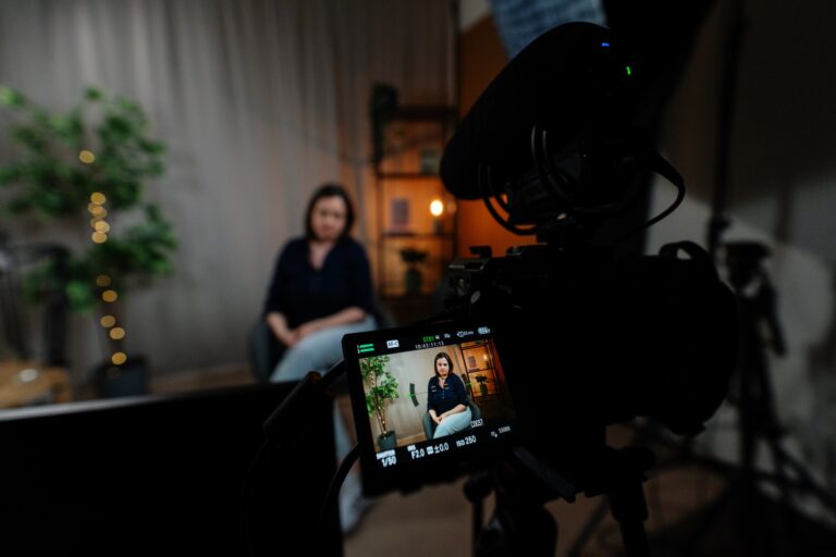 stúdióból élő közvetítés