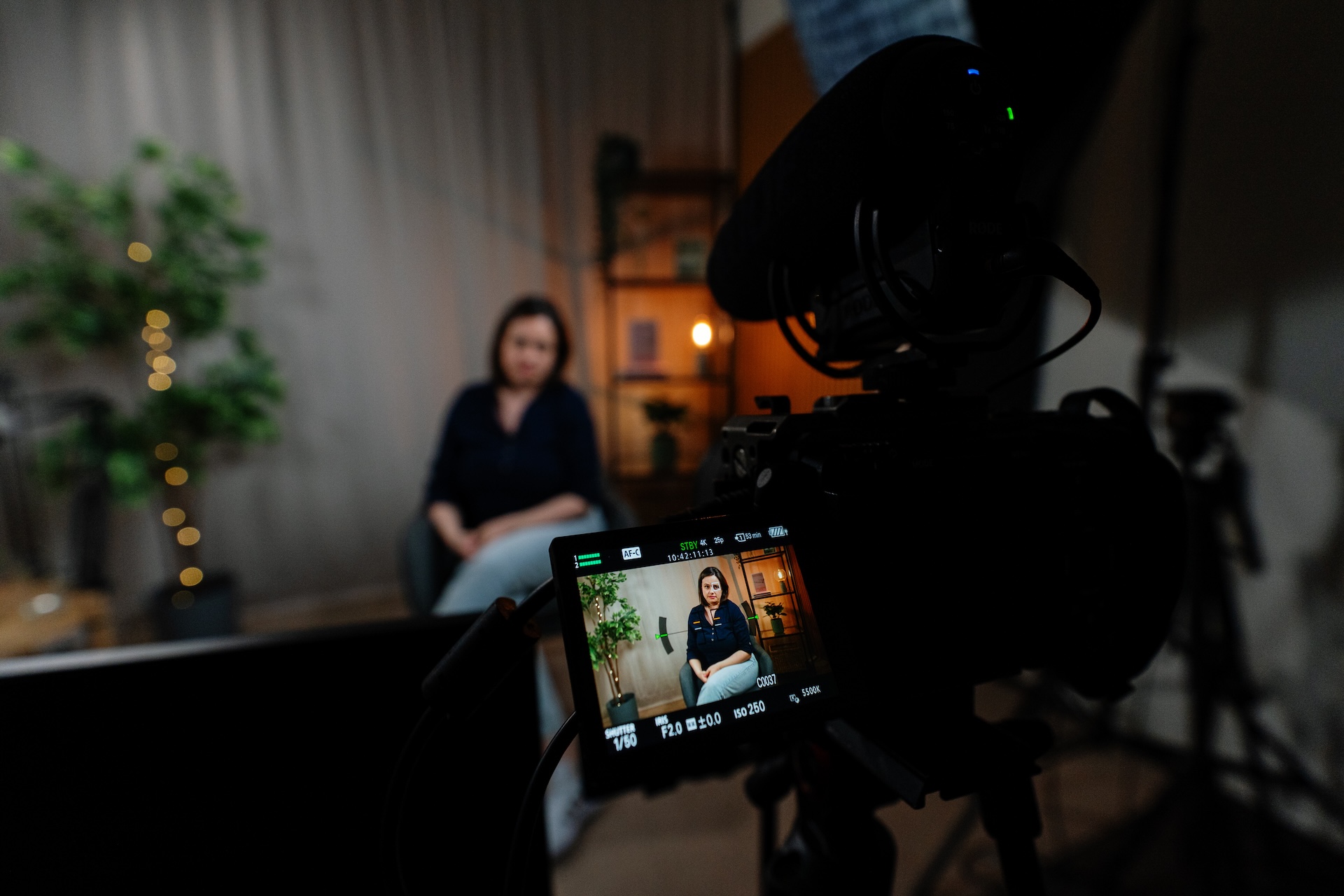 stúdióból élő közvetítés