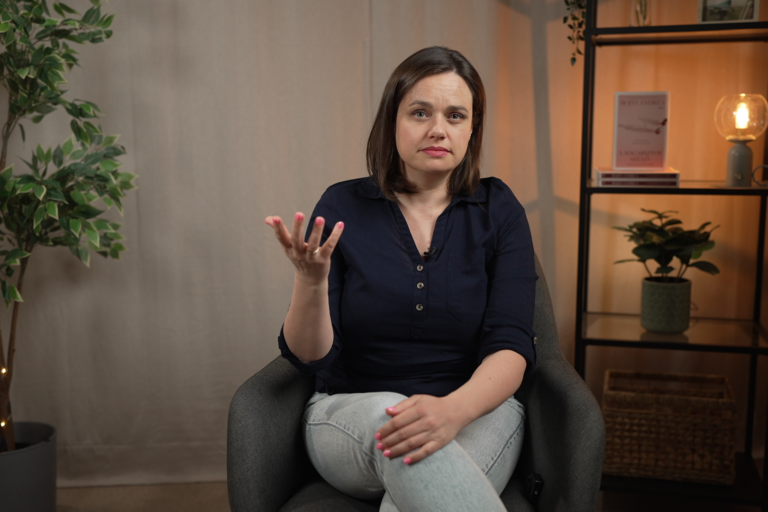 Előadás, prezentáció egy résztvevővel.